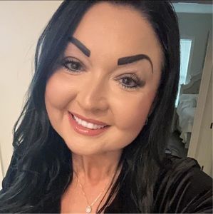 Meet your Posher, Brandy